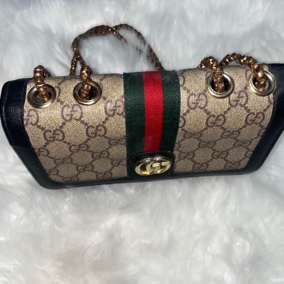 Gucci Beige and Black Shoulder Bag with Red Stripe - Picture 2 of 4